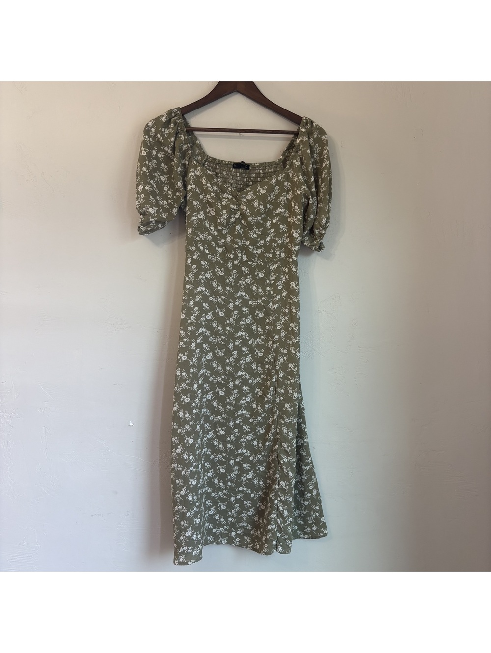 Hesperus Olive Green White Floral Print Smocked Square Neck Midi Dress Medium
